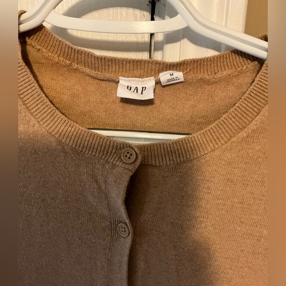 GAP Crewneck Women’s Tan Cardigan Size Medium. - Picture 7 of 12